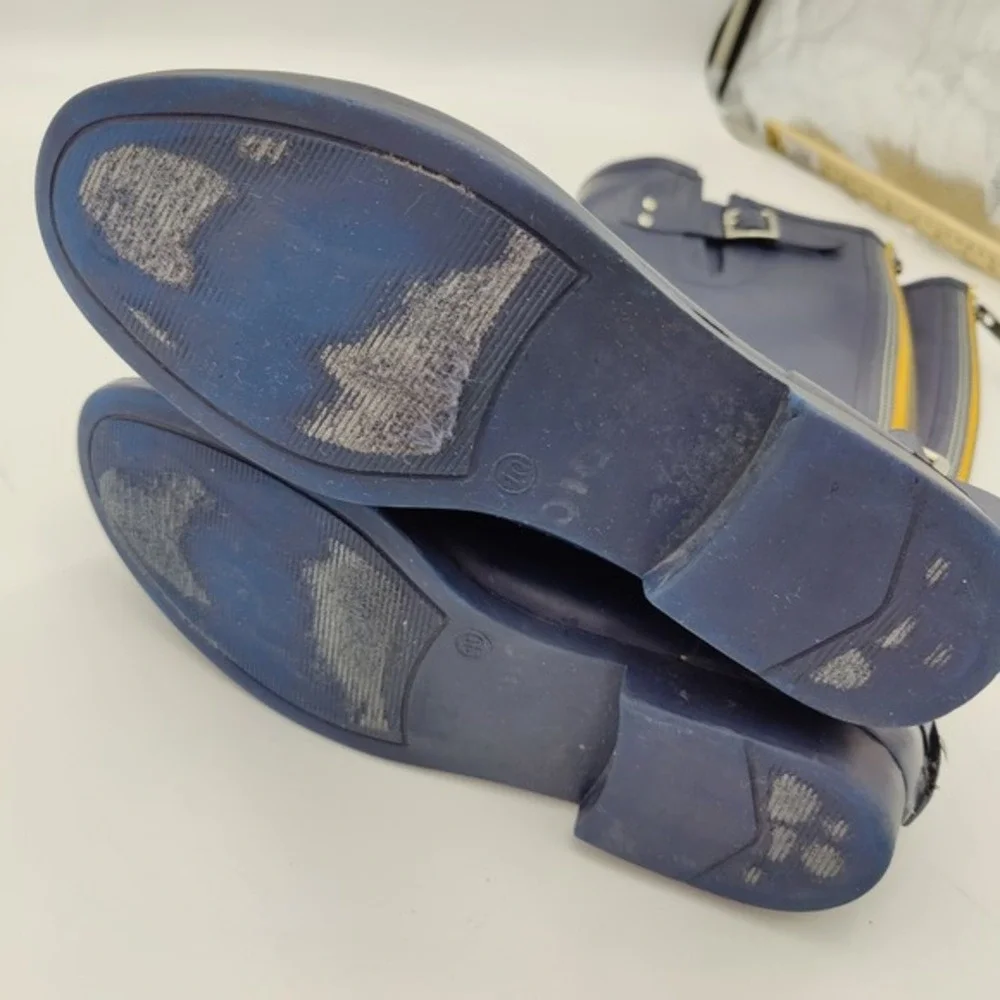 Steve Madden Womens Moto Equestrian Tall Rain Boot 10 Navy Tsunami Harness Zip